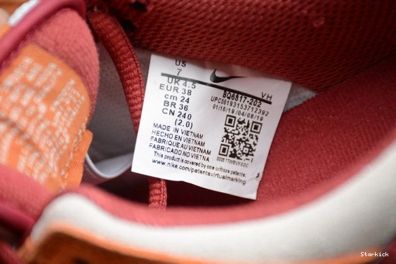 BQ6817-202 Russet Pro Cedar SB Nike Dark Dunk Low 1029